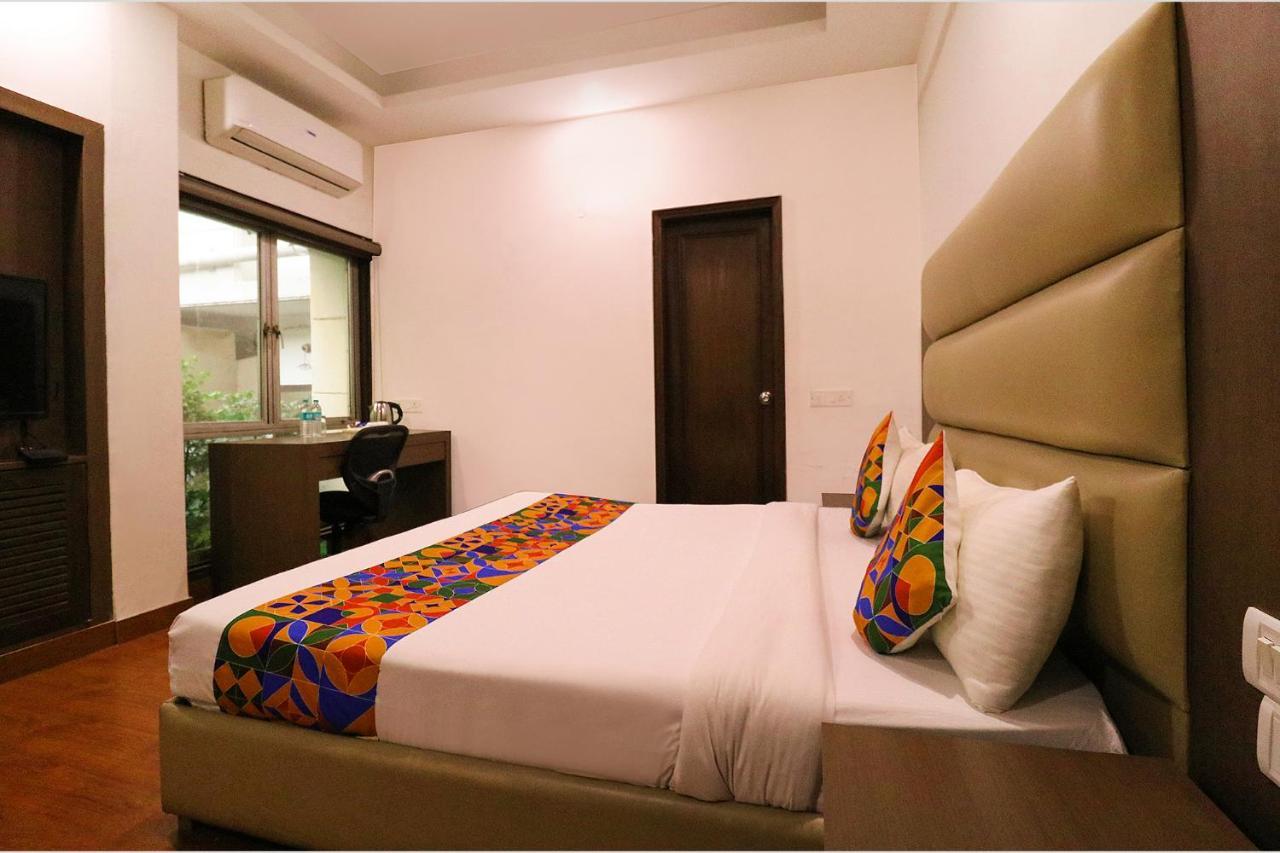 Hotel Bel Morris Nowe Delhi Zewnętrze zdjęcie