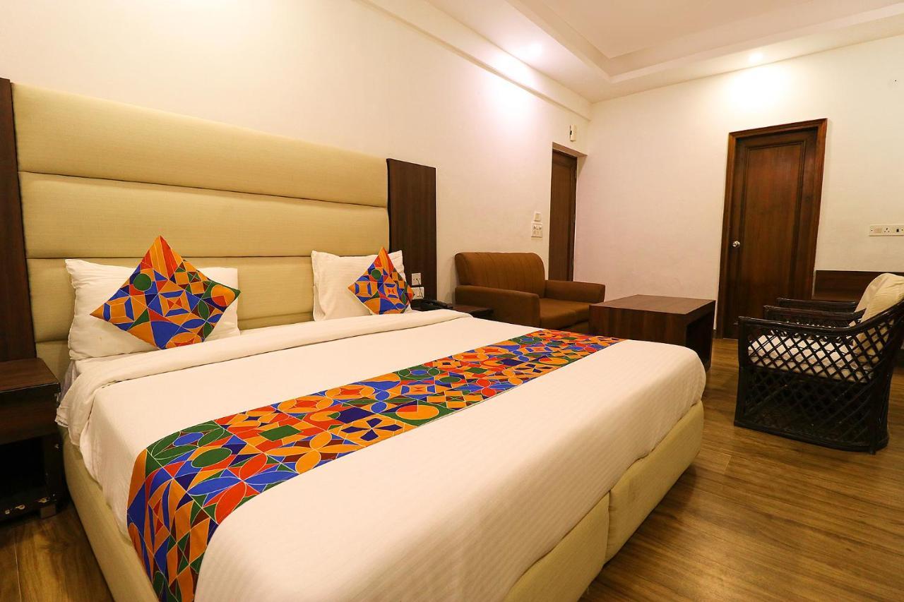 Hotel Bel Morris Nowe Delhi Zewnętrze zdjęcie
