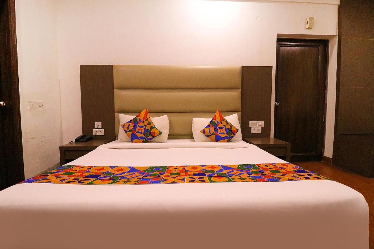Hotel Bel Morris Nowe Delhi Zewnętrze zdjęcie