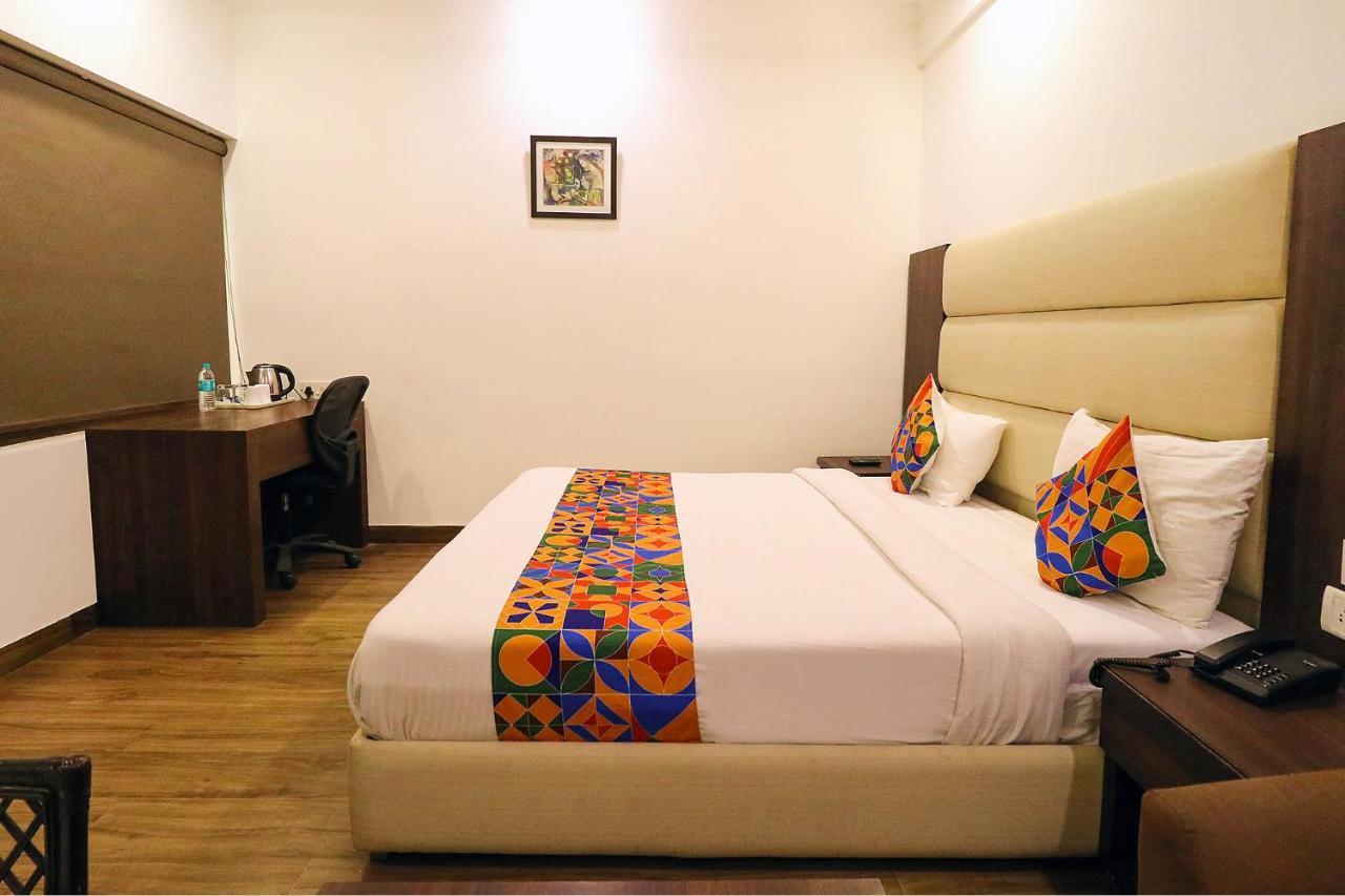 Hotel Bel Morris Nowe Delhi Zewnętrze zdjęcie
